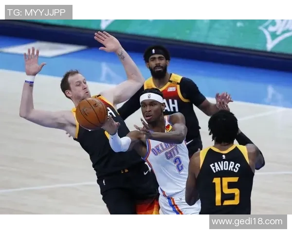 夏洛特黄蜂与犹他爵士激战正酣球迷期待精彩对决与精彩瞬间