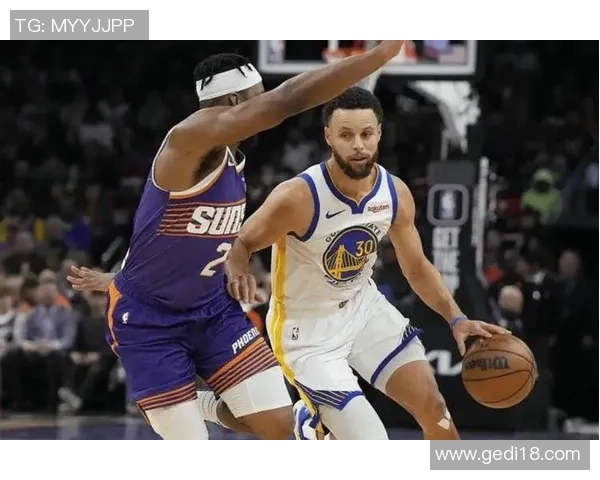 快船与勇士激战正酣360视频直播全景呈现精彩瞬间