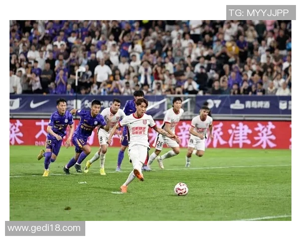 成都足球队防守表现分析与改进建议探讨MBA