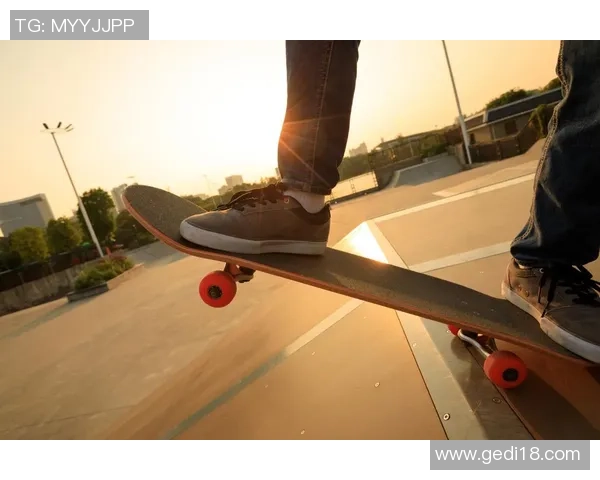 滑板战术解析：杭州滑板队边路渗透体系的创新与实践探讨MBA